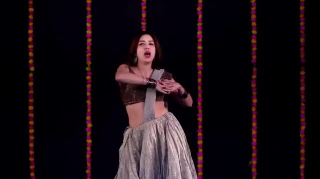 ⁣Tujhe_dekh_ke_dil_mera_dole_dance___Dance_with_Alisha__(360p)