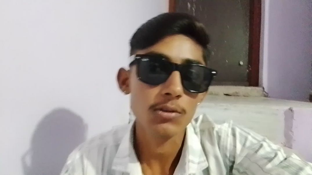 ⁣New vlog video 📷📸