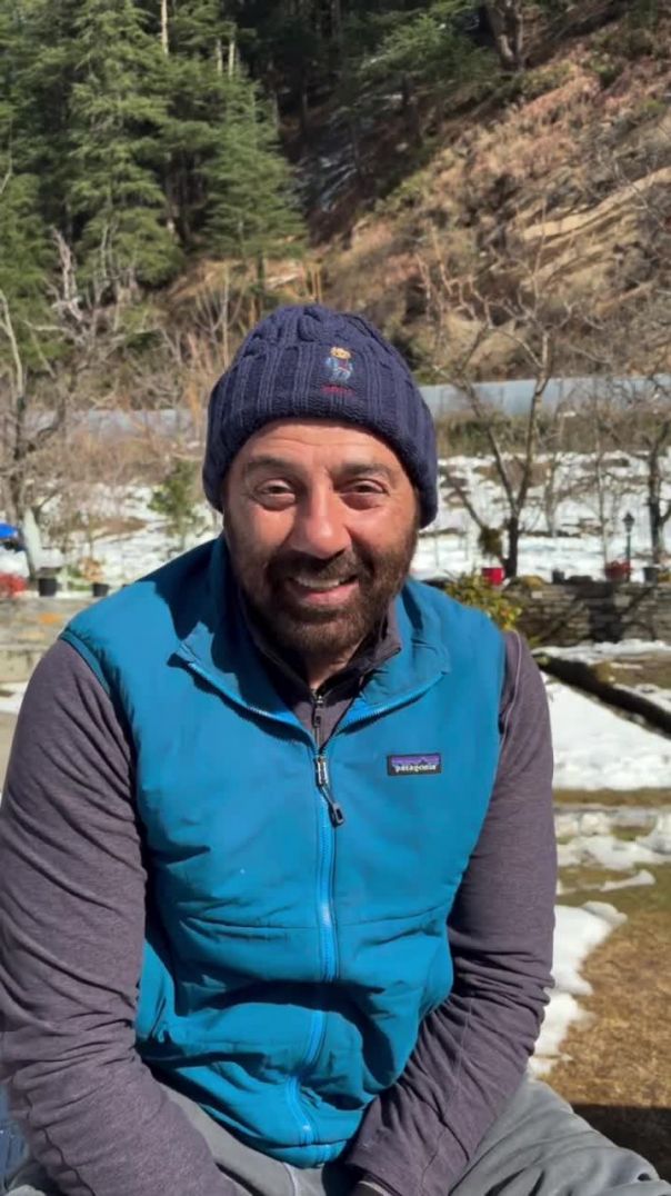 iamsunnydeol-AQPlqUhjpM_WgXSTYqLdYpya4wwFTUy1LqNbl5At2sL-0UXud7Safv3KAITNBbmiRb7_lQu6jwwGfL6PrnHQaCY