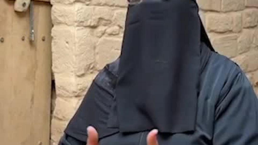 ⁣In AlUla, this means safeguarding living traditions, empowering local communities, and ensuring the 