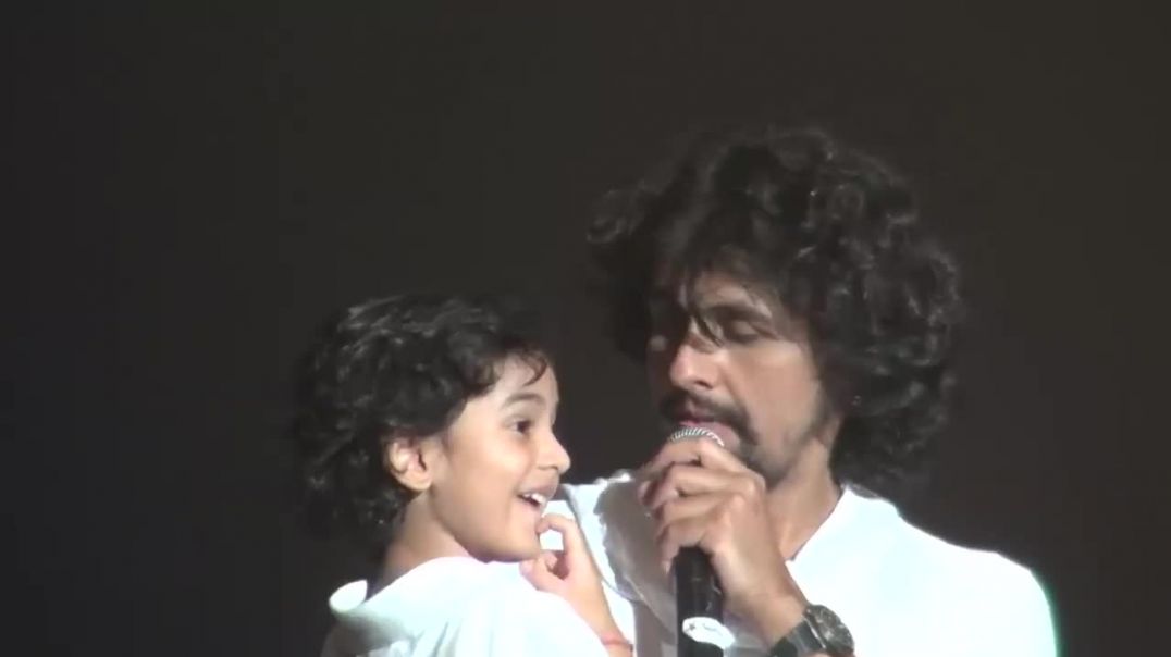 ⁣Sonu Nigam singh with his son