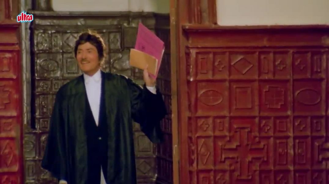 ⁣कोर्ट कॉमेडी - Raaj Kumar का जबरदस्त Court वाला Climax सीन _ God And Gun _ Haste Raho(720P_HD)