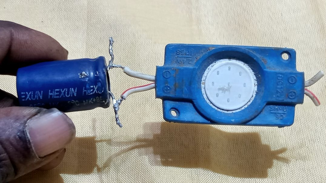 ⁣Sirf ₹10 mein color light ka circuit banaen