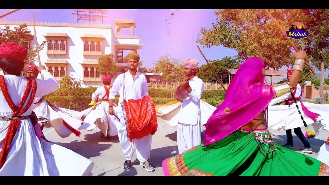 ⁣टैक्टर माथे तम्बू तोणो  Sarita Kharwal Desi Fagan New Rajasthani Fagan Holi Song