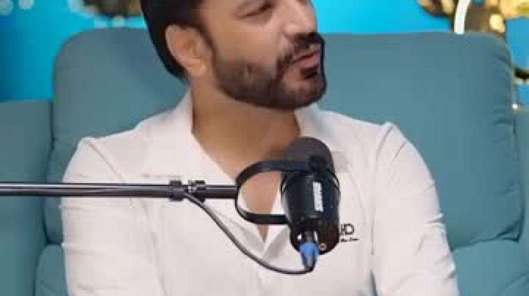 ⁣कलियुग_में_माधव_दास_के_सामने_झुक_गए_श्री_कृष्ण!_#ramayan_#shorts_#shreekrishna_#radhakrishn_#radha(360p)