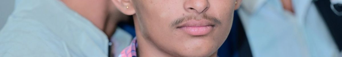 114709813716423783499 