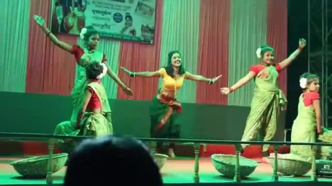 ⁣Kehta Hai Pal Pal Tumse Group Dance