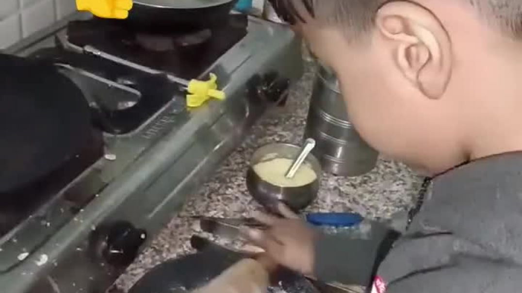 ⁣अपने बच्चों को हमेशा अपने पास रखें और संस्कारी बनाएं वह आपको देखकर सब कुछ सीख जाएगा वीडियो अच्छा लगा