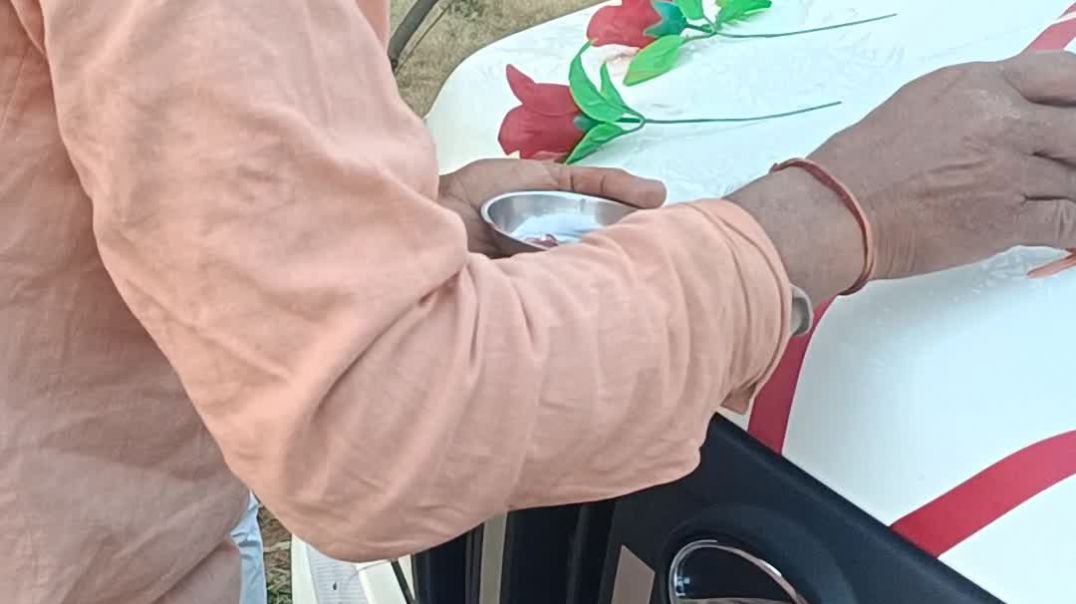 ⁣New gaddi ki pooja krai gam me