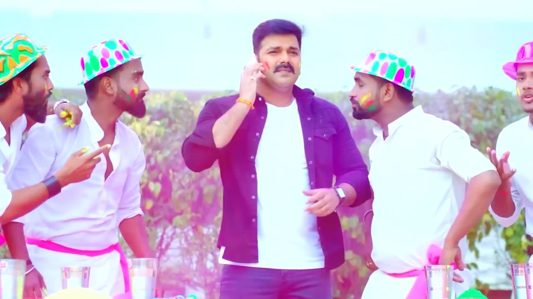 ⁣Pawan Singh_ Priyanka Singh _ Ban Than Ke Gori Nikala Baharawa _ Holi Ka Hit Song 2022 __(1080P_HD)