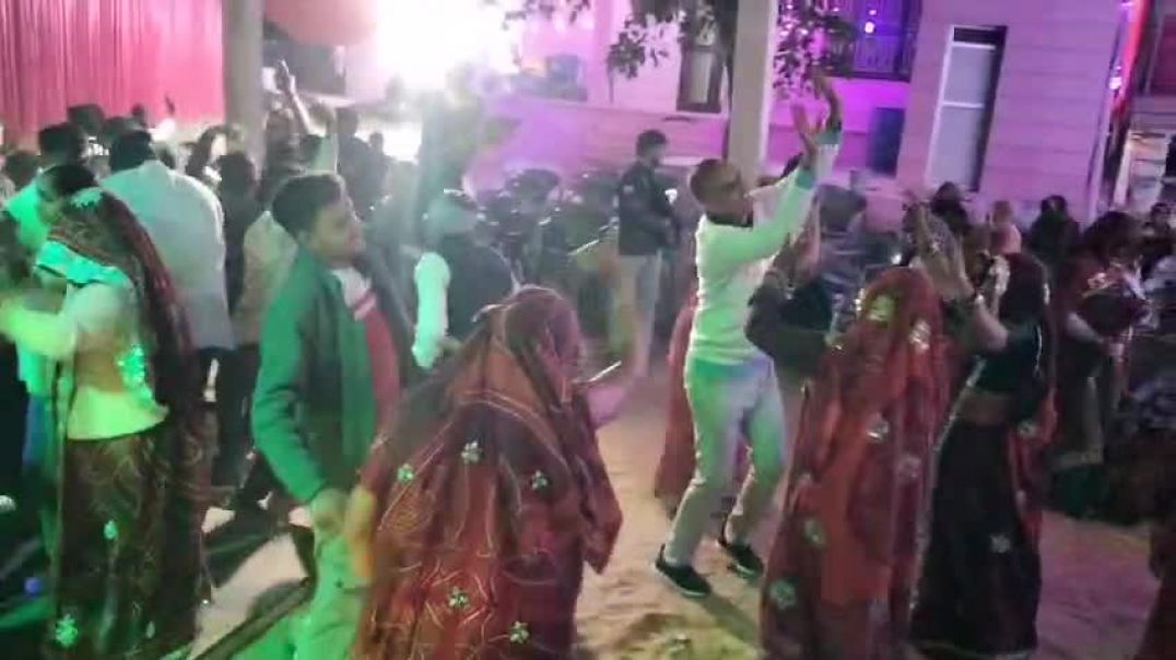 ⁣Dans subscribe or like krna ji ❤️