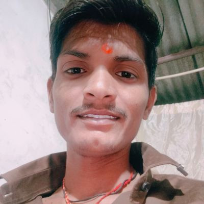 106697016309016352086