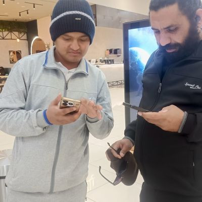 104612382385852837228 