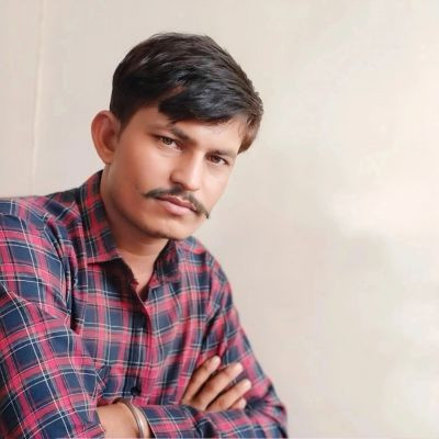 101812925776563209661 