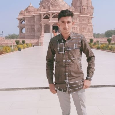 111873427597534629524 