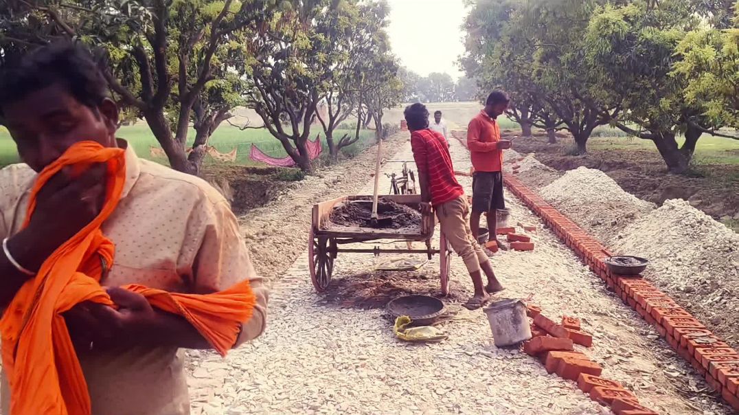 ⁣होली के बाद हम काम पर आए हैं