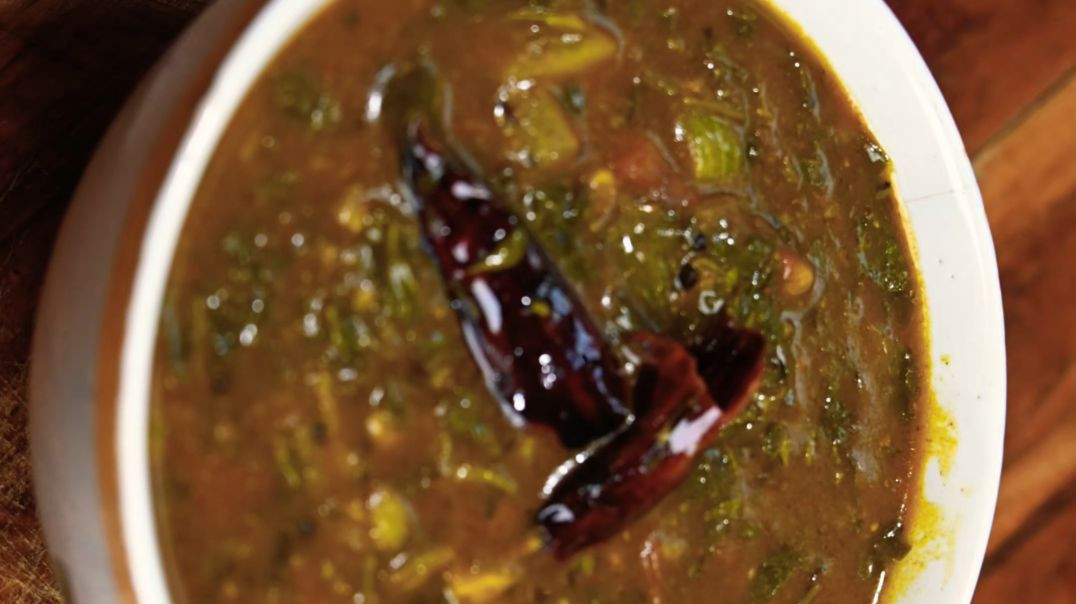 ⁣Village Style Aalan 😋 | Spicy Maharashtrian Aalan 🍲 | Gaon Style Curry 🔥