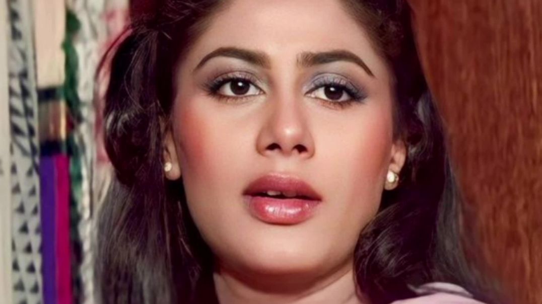 ⁣12 ghante mein kya huaa iss actress ke sath#smita Patil#viral#bollywood #trending