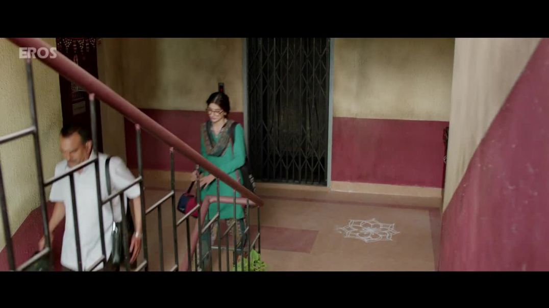 ⁣लिफ्ट_के_पास_एक_लड़की_के_साथ_गंदी_हरकत_करते_हुए_पकडे_गए_हर्षवर्धन___सनम_तेरी_कसम_-_मूवी_सी(720p)