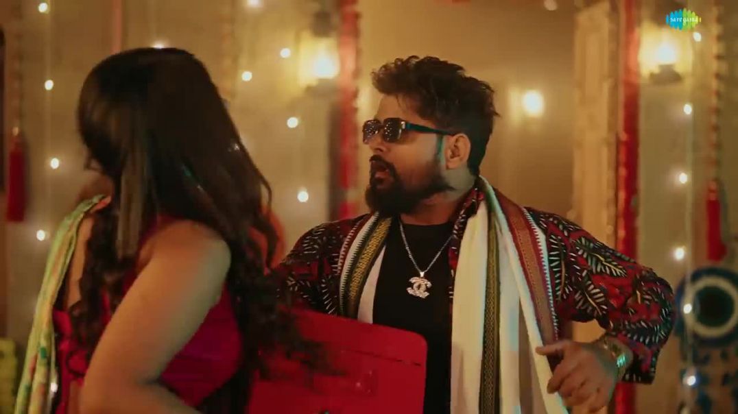 Tuntun_Yadav___Shilpi_Raj___Russian_Ke_Pyar_Mein___New_Bhojpuri_Song___Bhojpuri_Gana
