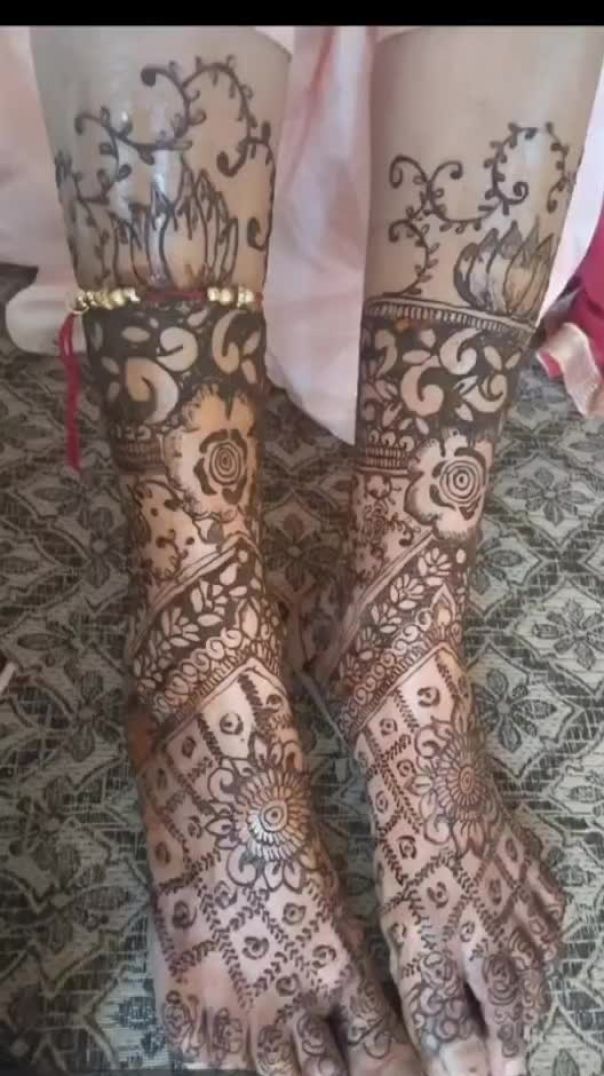 foot design for bridel