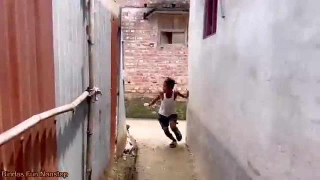 ⁣Funny comedy video 😂😂📸