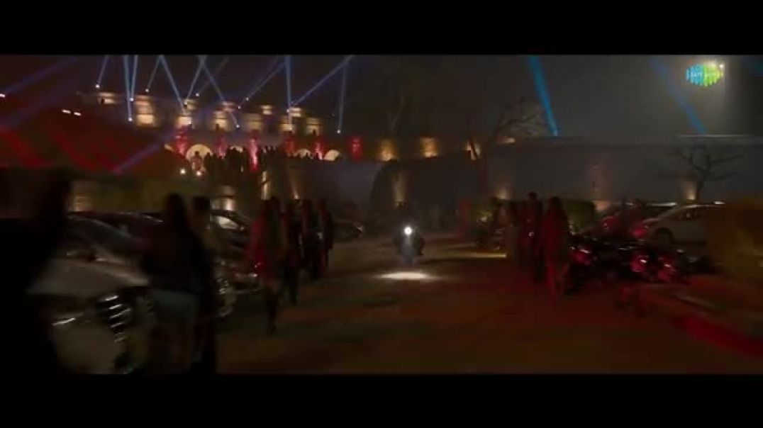 ⁣Gehra Hua - Lyrical (Full Version) _ Dhurandhar_ Ranveer Singh_ Sara A_Shashwat Sachdev_Arijit Singh