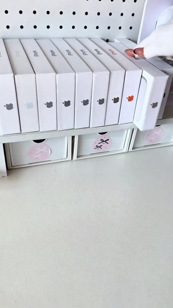 "Wait for the final look... 🎀✨" or "Is this the perfect pink setup?"