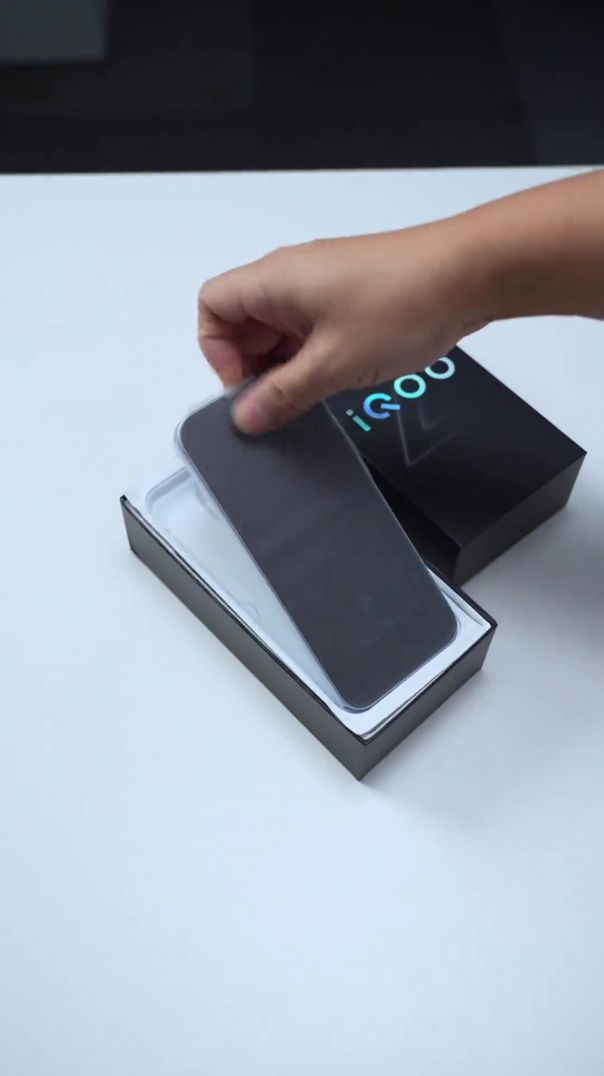 iQOO Z9 Turbo ASMR Unboxing #asmr #tech