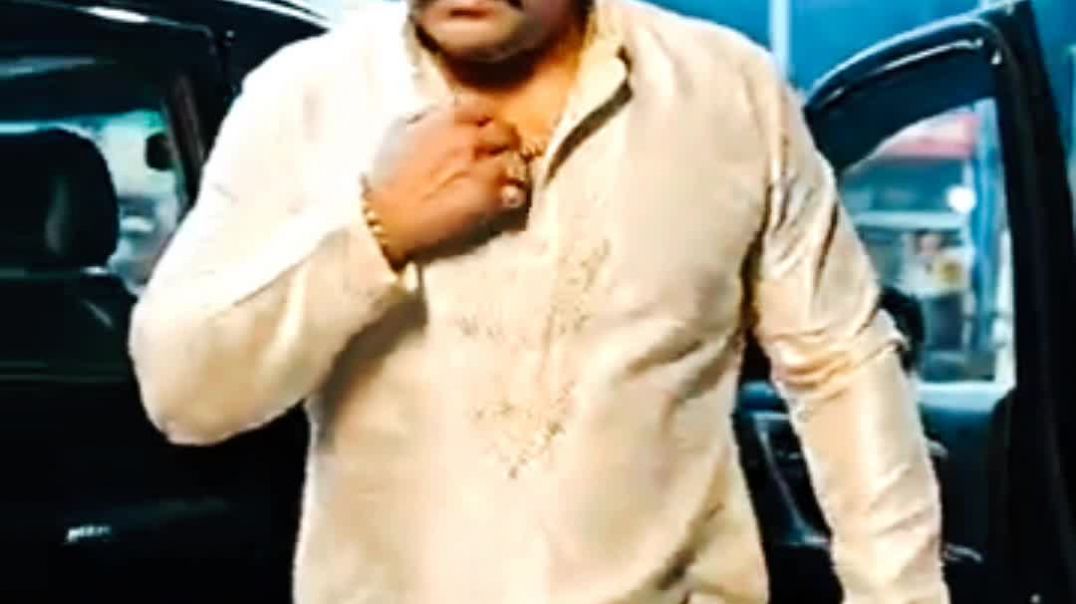 ढाबे पर गुंडे की अकड निकली जब सामने आया नया IPS अधिकारी । इंसानियत की जीता #viral #ips #shorts