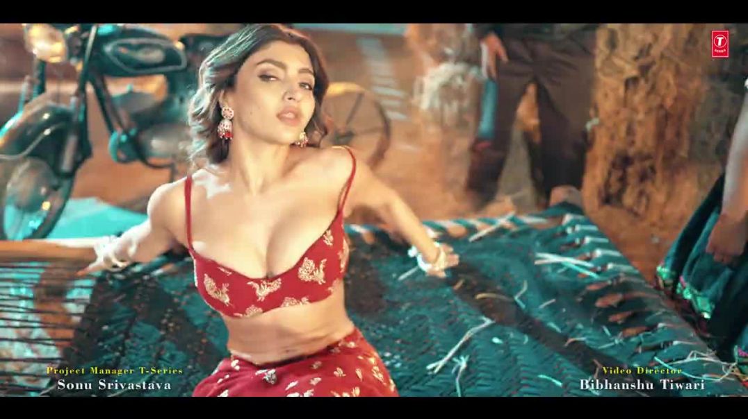 KAMAR_PE_TORA_HAANTH_BA__Song___Arvind_Akela_Kallu__Shivani_Singh___Akanksha_Puri__New_Bhojpuri_Song