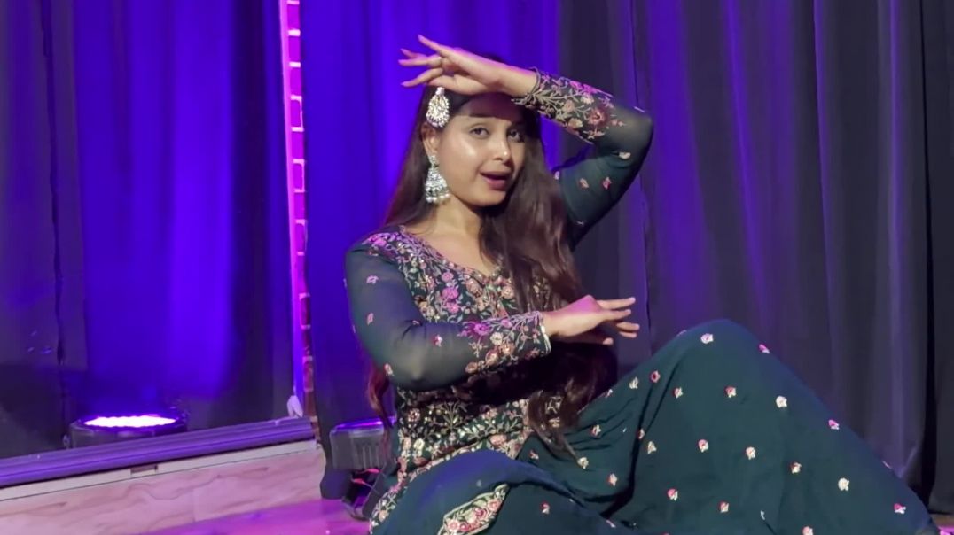 ⁣Shararat _ Dhurandhar Movie Song _ Shreya Choreography _ Ayesha Khan, Krytle _ Ranveer Singh,