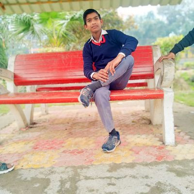 104029958698565954628 