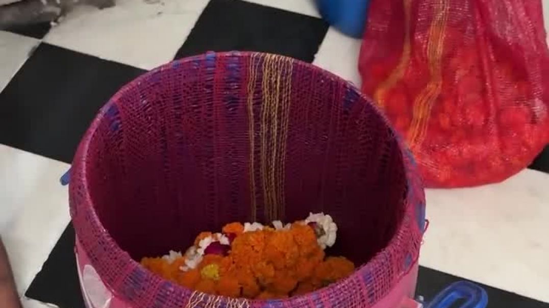 ⁣Temple Flowers Recycling kumar Dev studio
