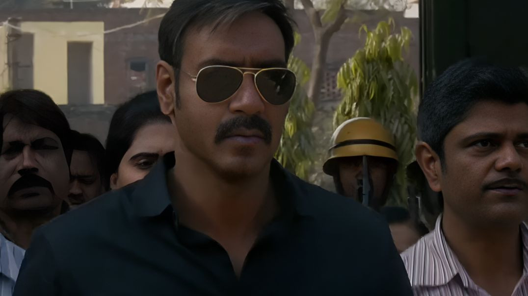 ⁣🔥 Ajay Devgan & Saurabh Shukla Superhit Movie Scene | Powerful Bollywood Dialogue | Hindi Movie 