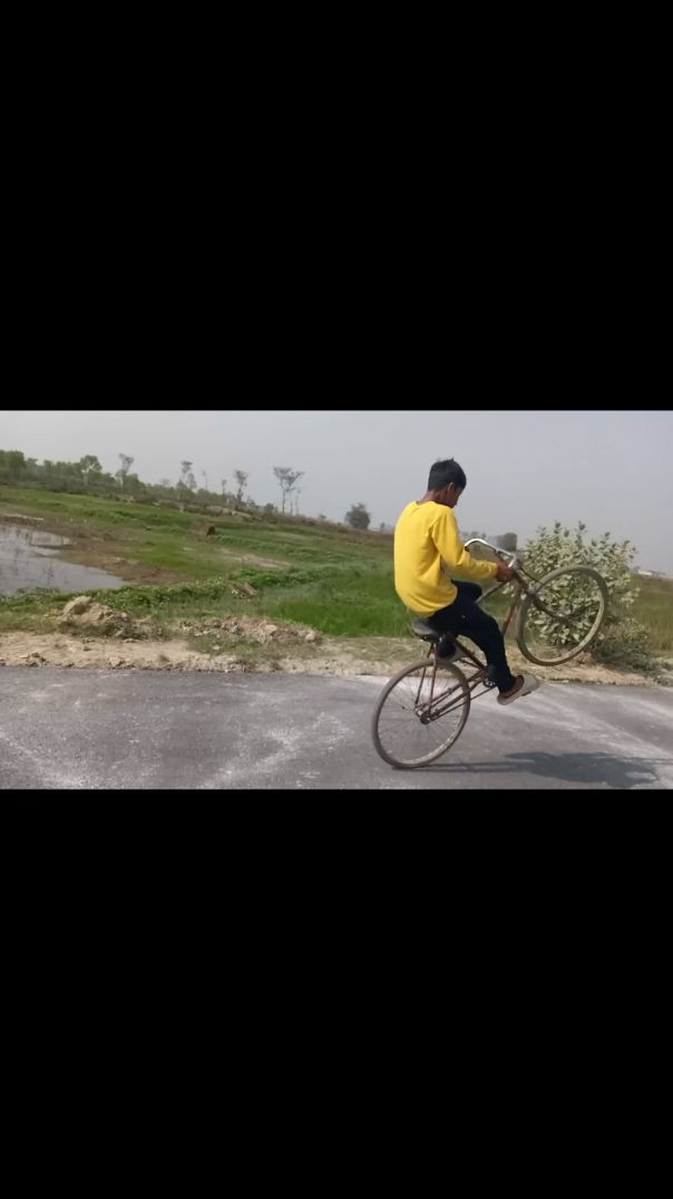 New cycle stunt video 🤣😂