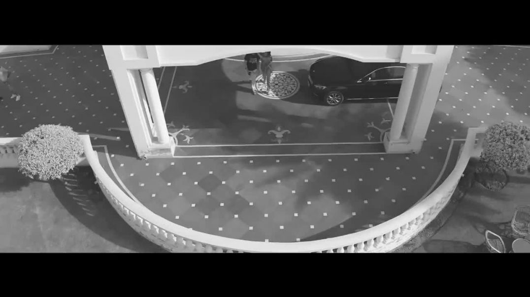 ⁣Bazaar _Official_B_W Video_ __Afsana_Khan_Ft_Himanshi_Khurana___Yuvraj_Hans___Gold_Boy__New_Song2020