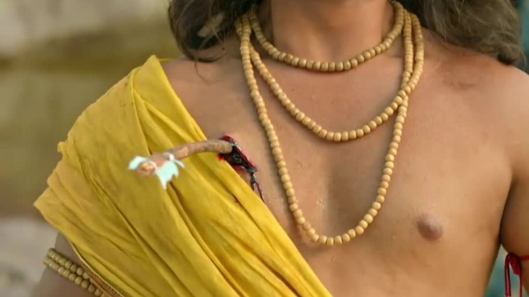 ⁣सरवन कुमार जी ने अपने माता-पिता के लिए वन में जल लेने गए थे दशरथ जी वन में शिकार करने गए थे