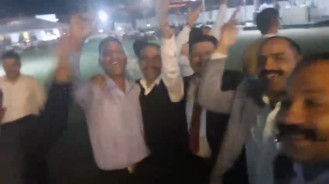 ⁣Party dance for enjoy