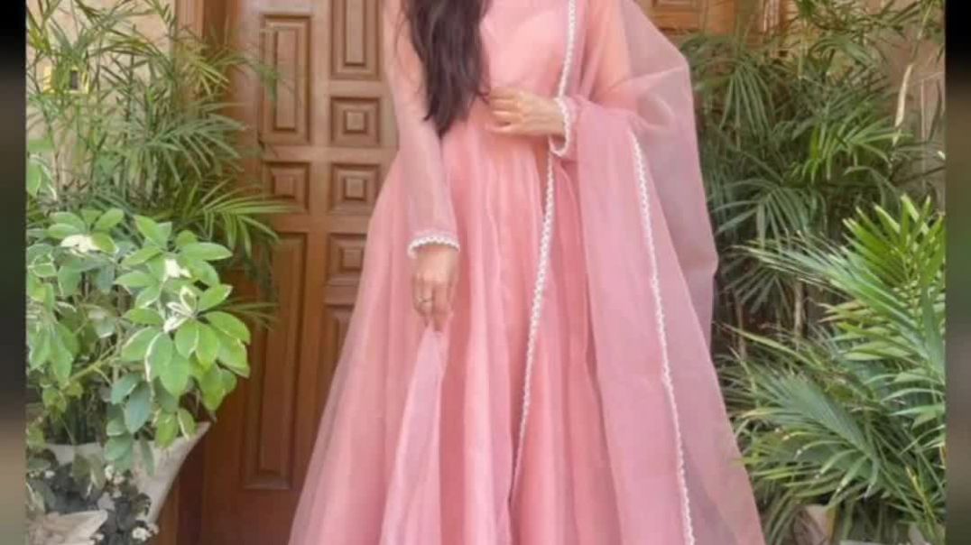 ⁣Purani Orgeja Saree Ka Makeover | Trendy Outfit Ideas