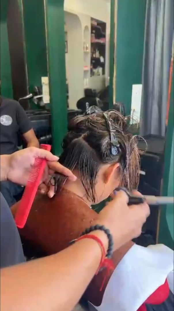 Shot hair cut bob 20260323_144754793