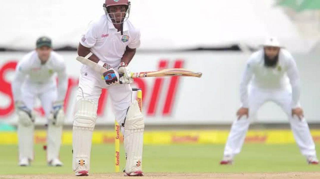 ⁣Ajeebogreeb stances 😂 Cricket has seen some of the most technically perfect batting styles