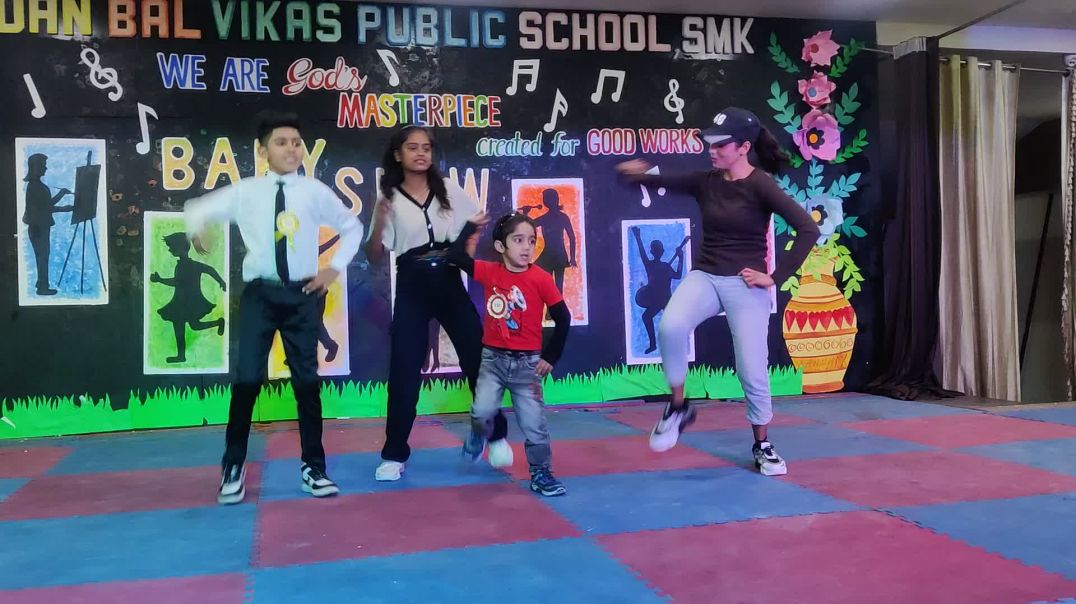 ⁣Matak chalungi. Full dance
