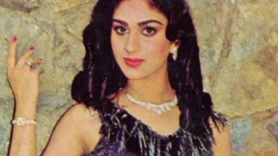 ⁣Nikal Kyon Di Gai Thi is film se lagbhag yeh actress #minakshi Sheshadri#viral#bollywood#trending