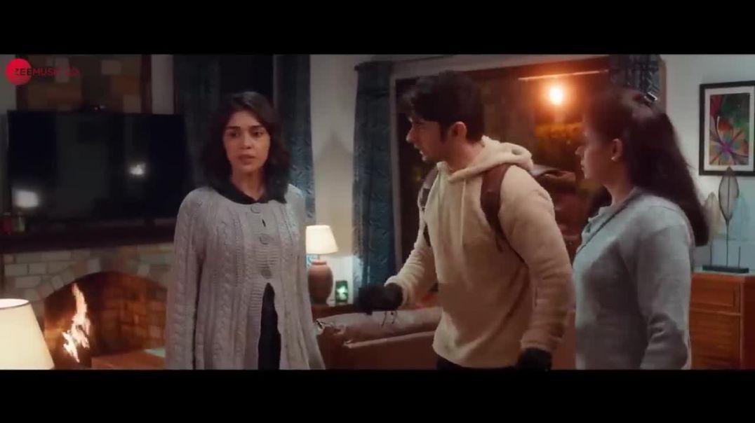 Manjha_-_Full_Video_Middle-Class_Love_Prit_K_Kavya_T_Eisha_S_Himesh_R_Raj_Barman_Shakeel_