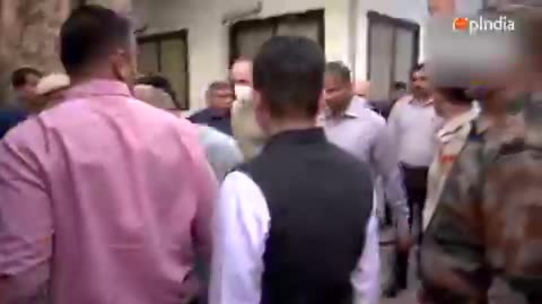 ⁣US Spy Caught in India? The Dangerous Game of Bellingcat & CIA  Apparently, if you’re an America