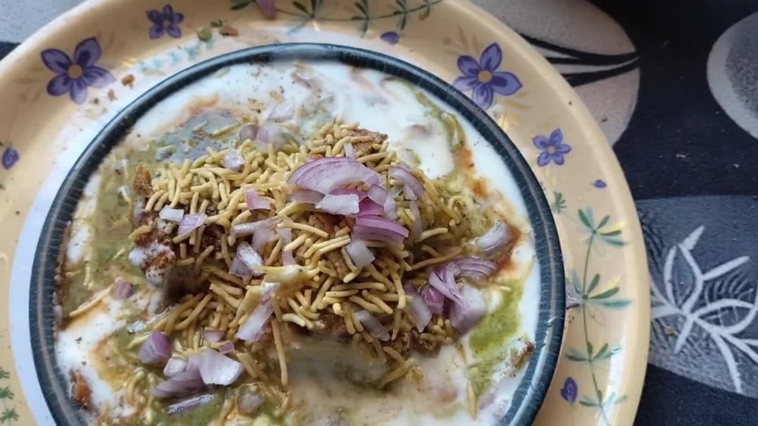 ⁣Super Soft Dahi Bhalla Recipe _ घर पर बनाएं बाजार जैसे नरम और स्पंजी दही भल्ले _ Soft Dahi Vada Tips