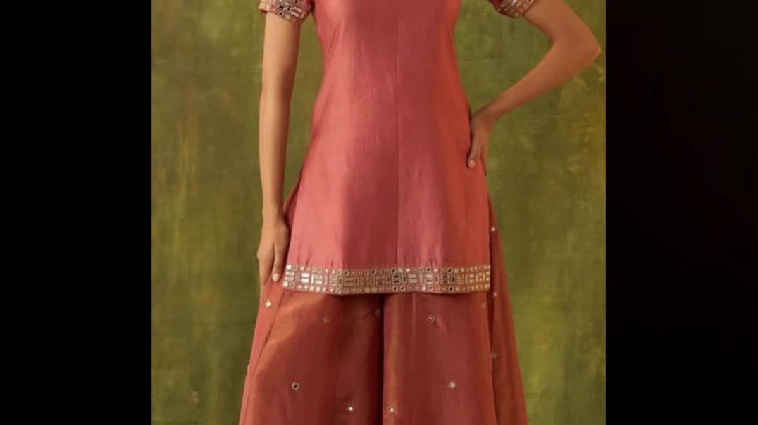 ⁣Purani Silk Saree Se Banaye Trendy Dresses | Fashion Ideas