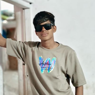 Ravi 701466