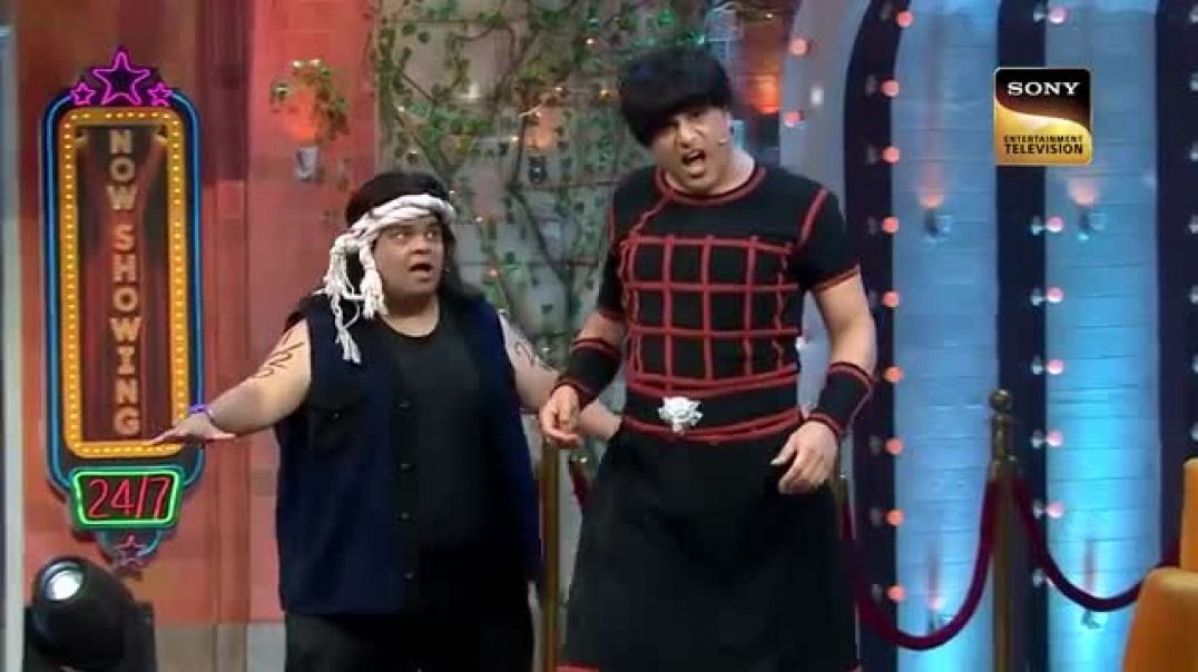 Sobhita_के_चक्कर_में_Funny_ने_खाई_संतरे_की_गोली__The_Kapil_Sharma_Show_1__Naya_Parivar_Naye_Kalakaar